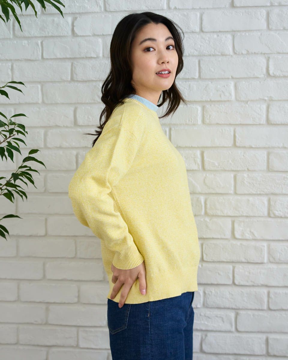 クルーネックセーター