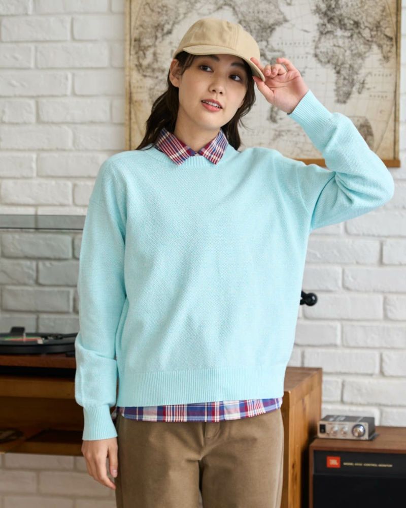 クルーネックセーター