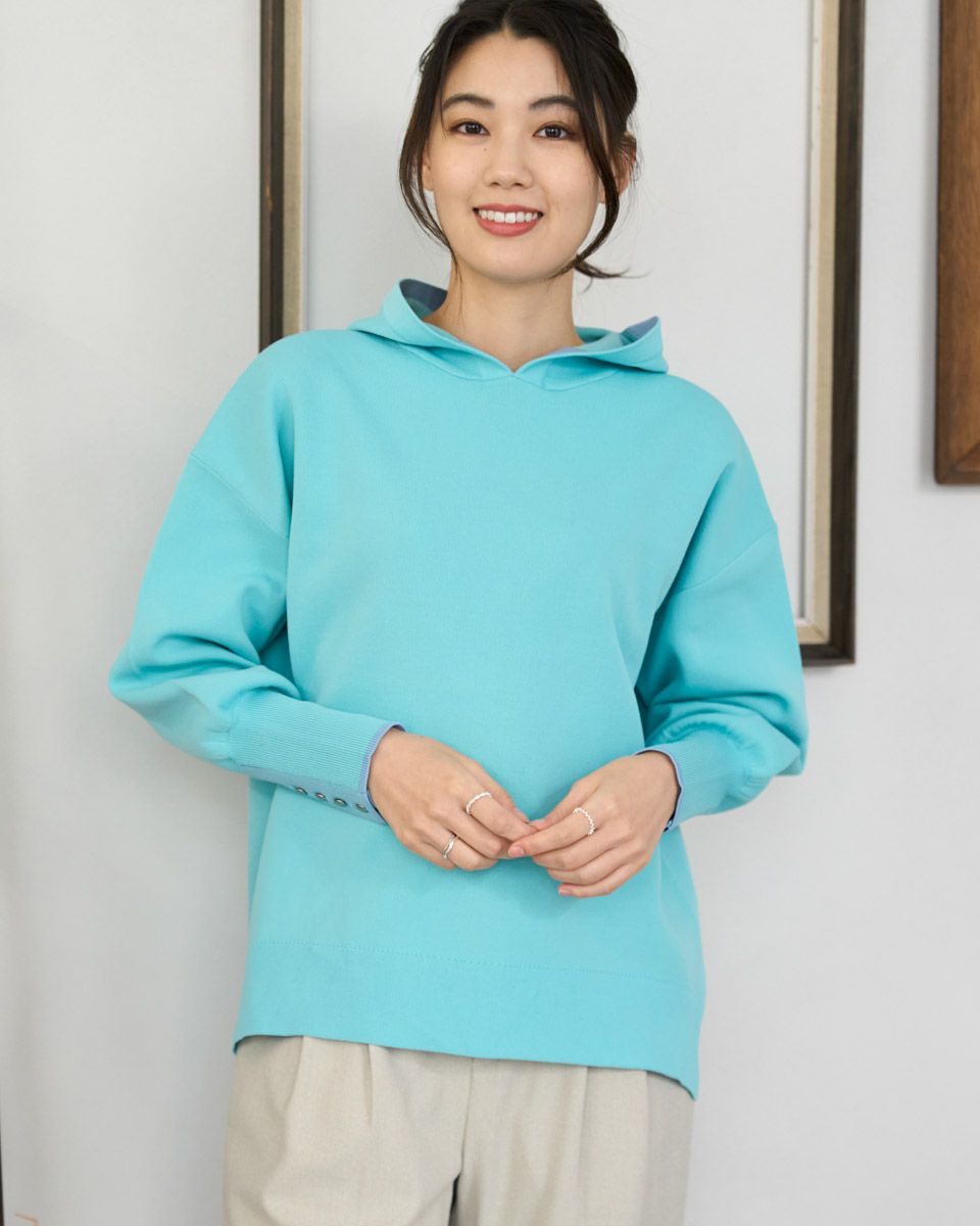 ニットフーディ