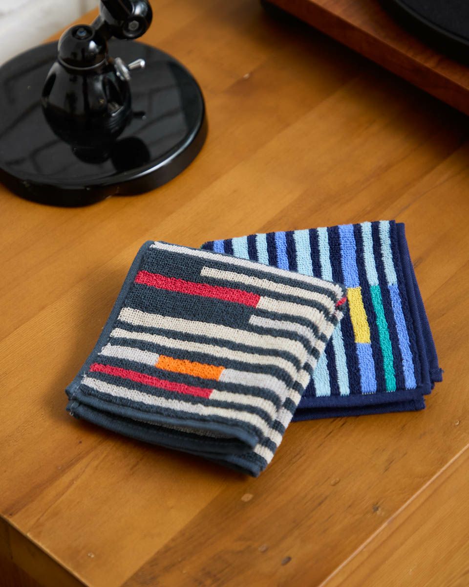 ストライプハンカチ