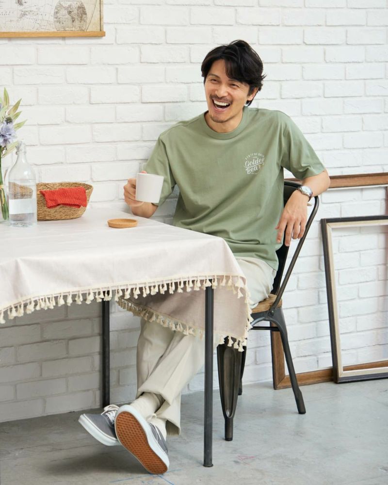 ロゴTシャツ