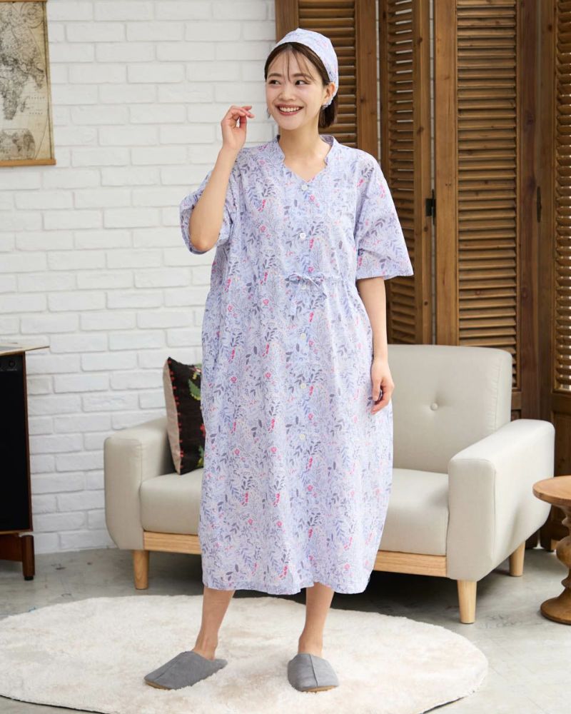 花柄ロングワンピース