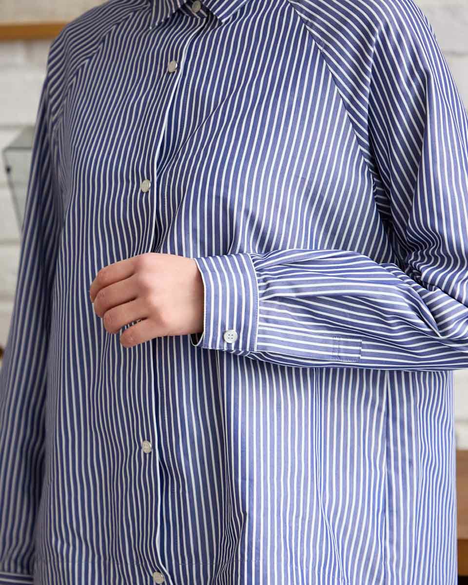 ストライプシャツ