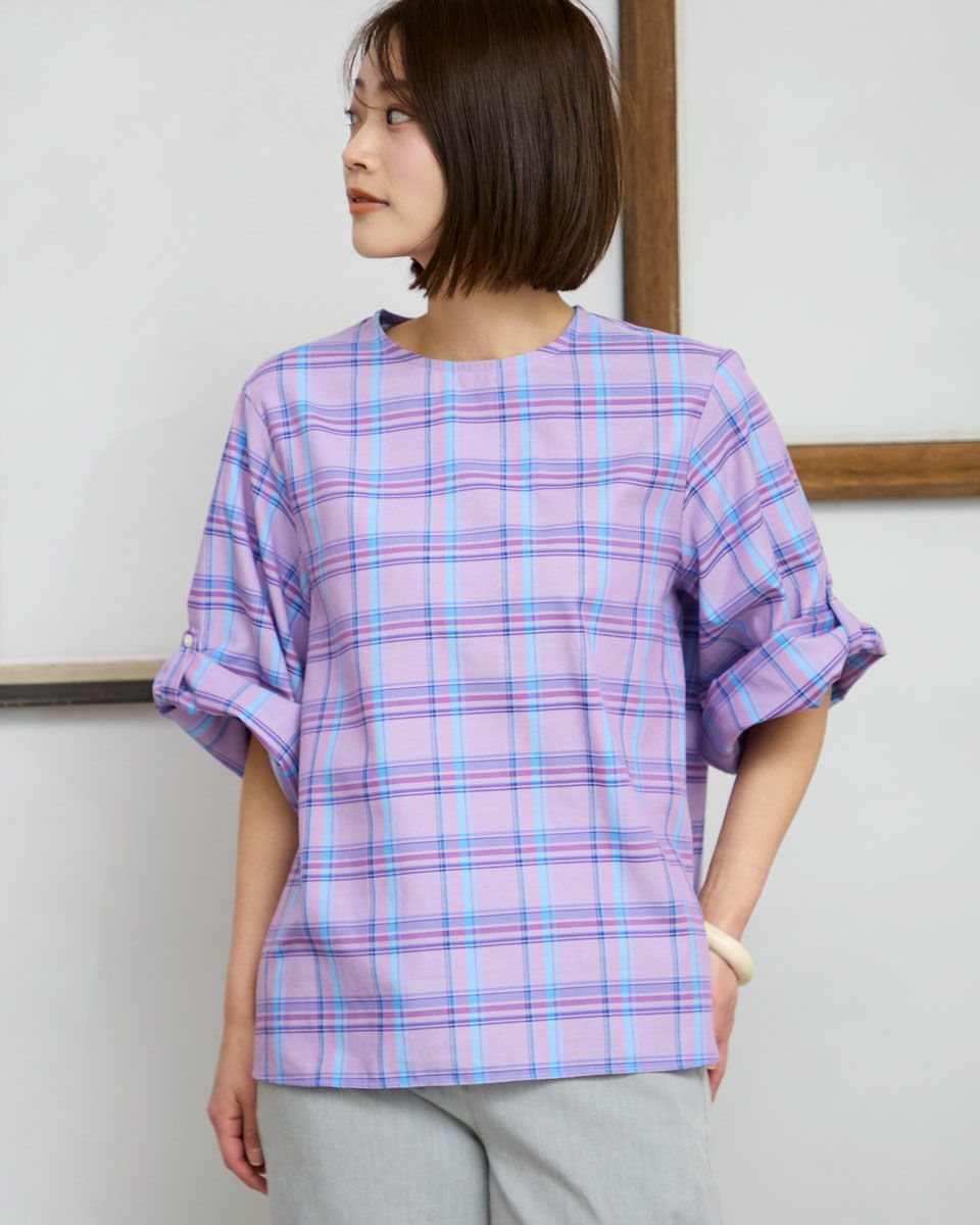 チェックシャツ