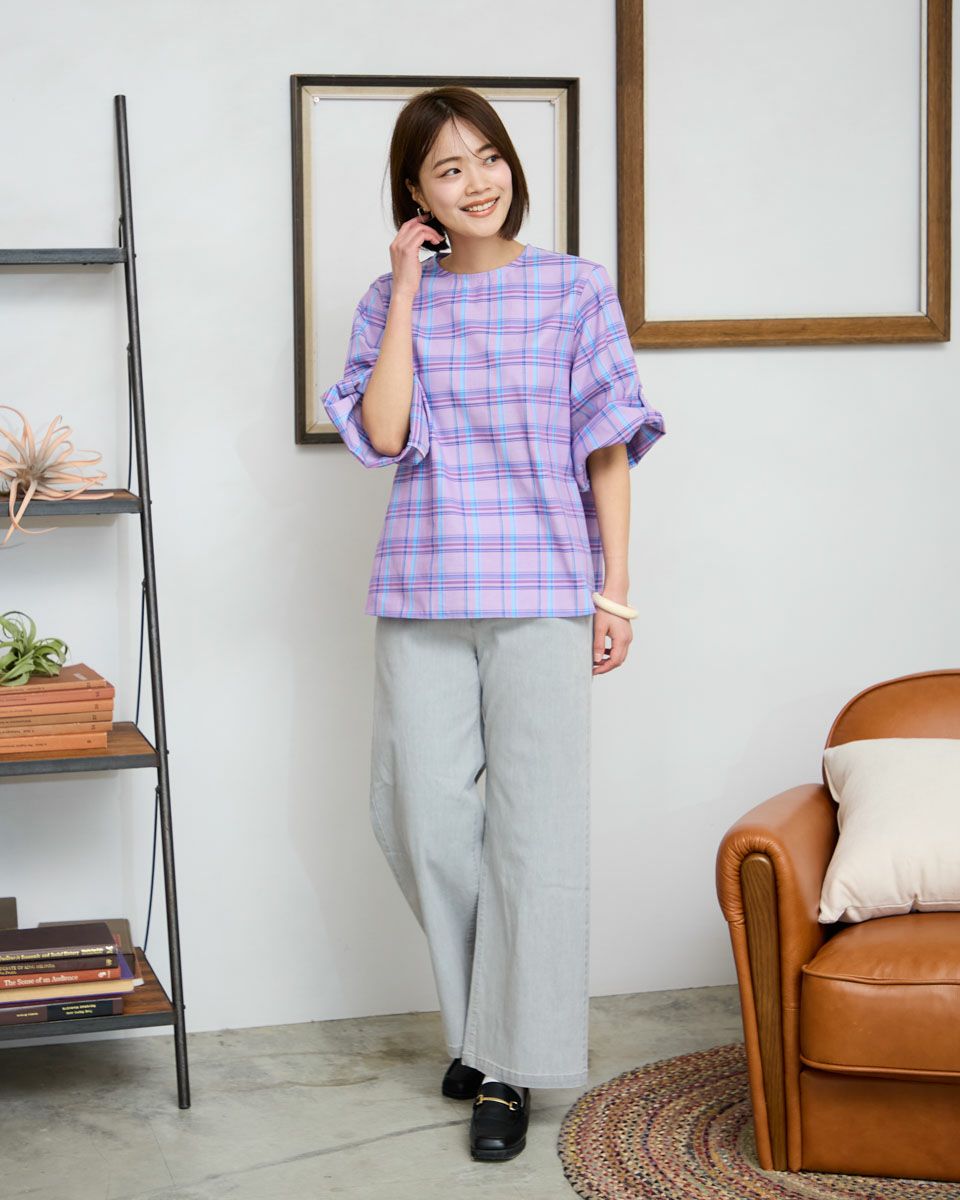 チェックシャツ