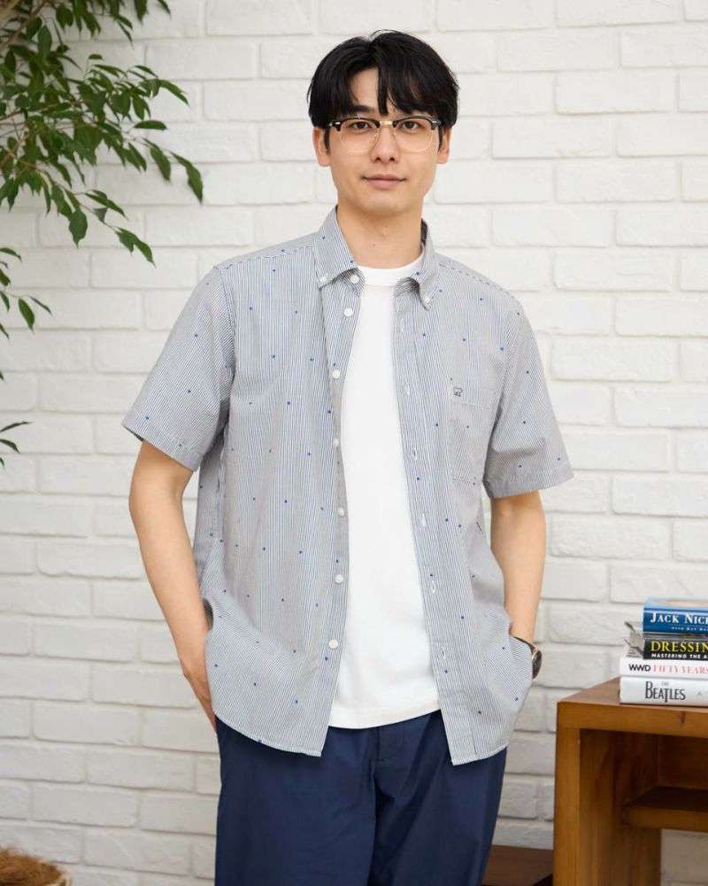 ストライプ半袖シャツ