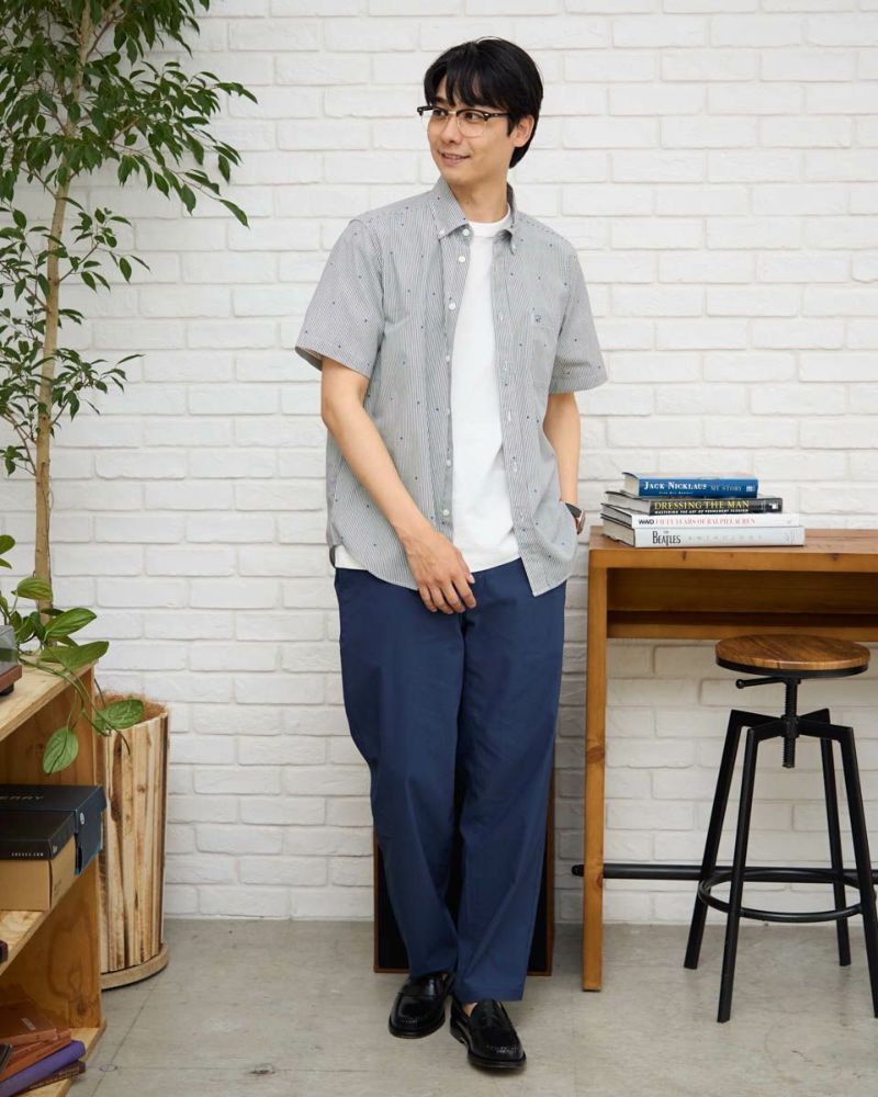 ストライプ半袖シャツ