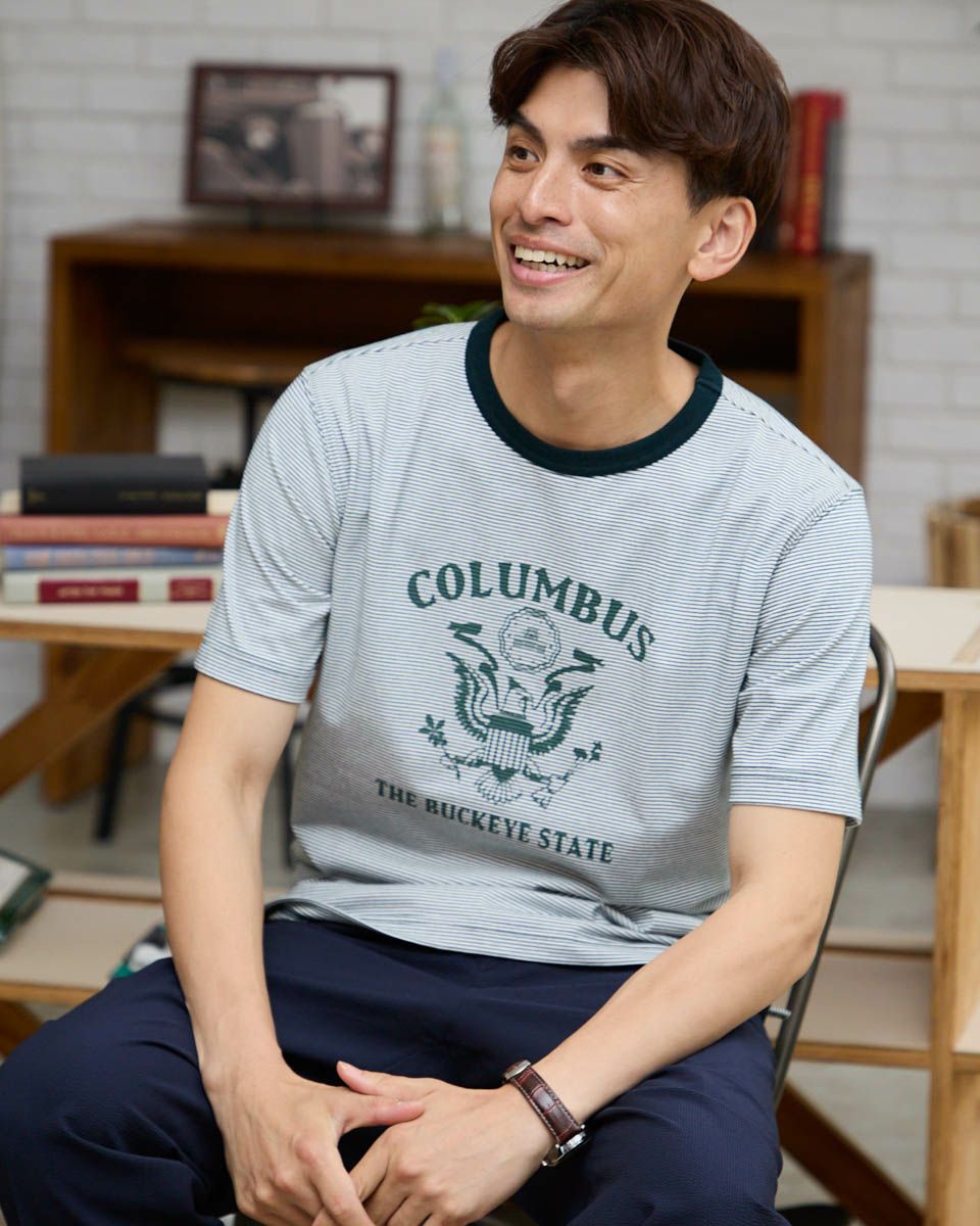 クルーネックTシャツ