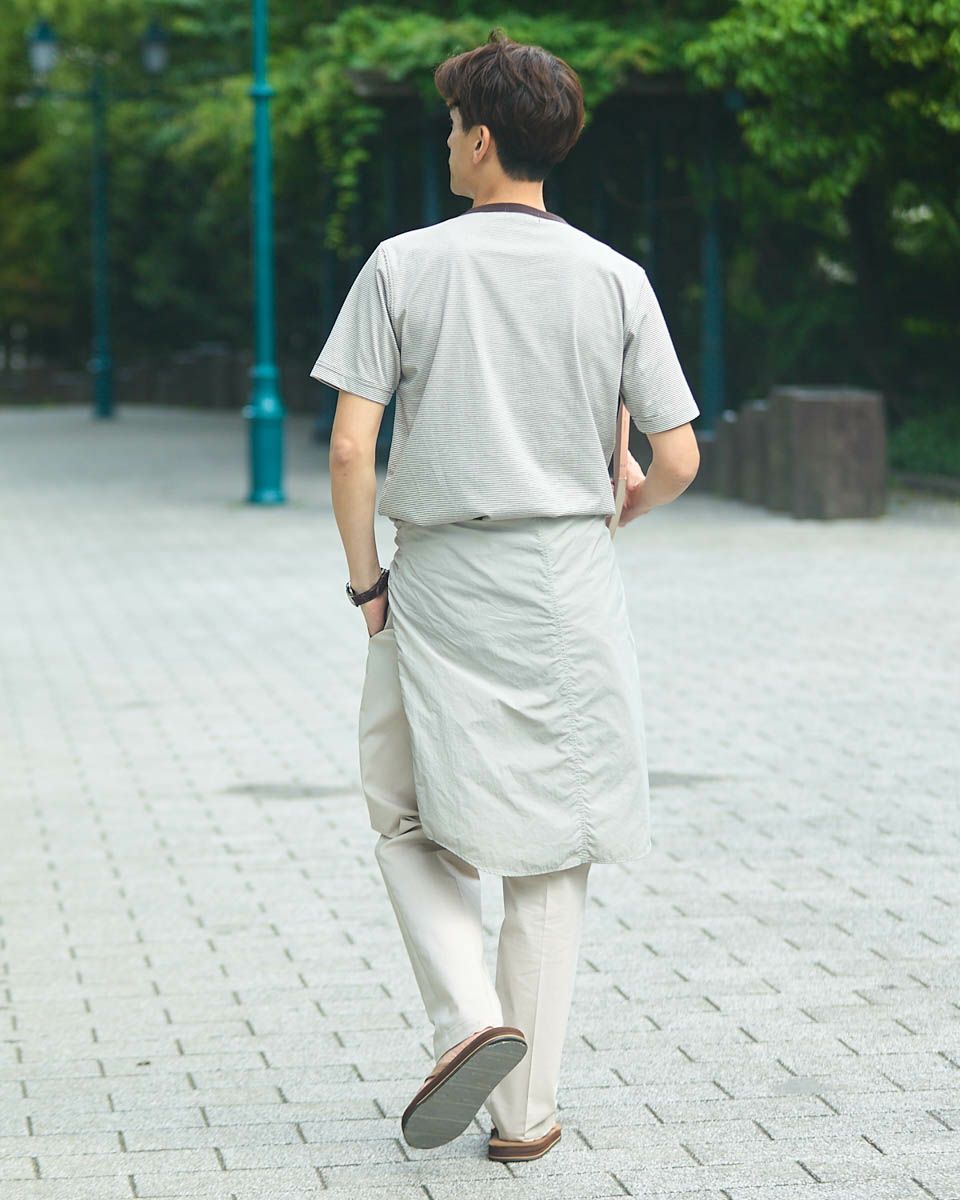 クルーネックTシャツ