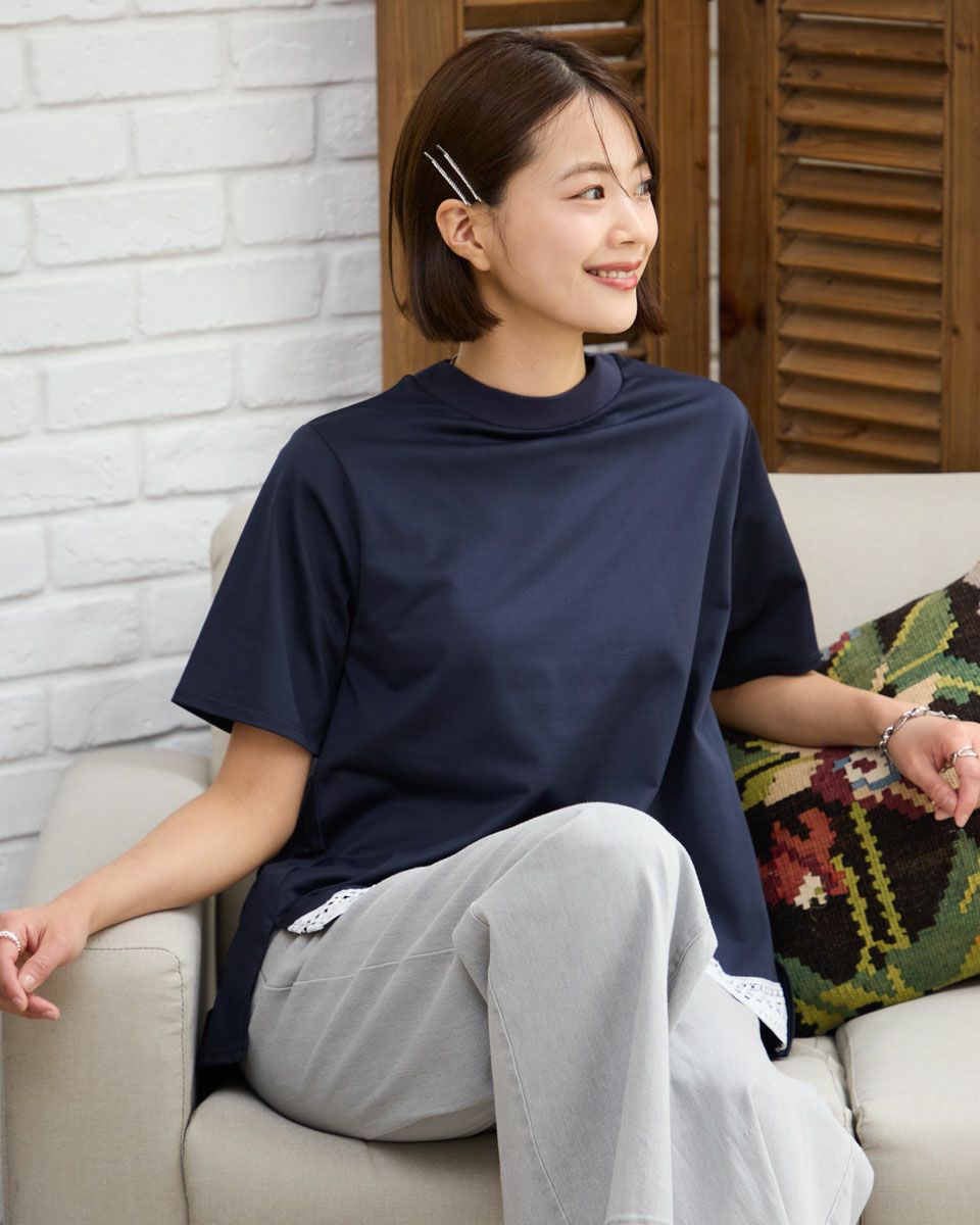 ハイネックプルオーバー