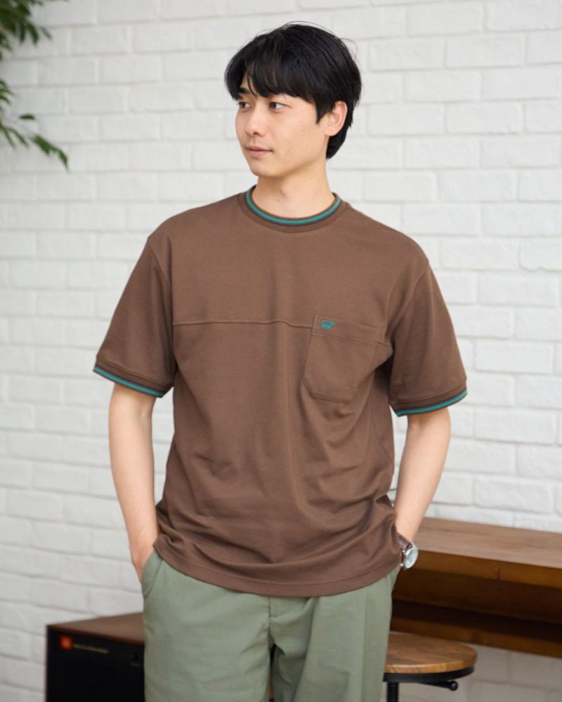 クルーネックTシャツ