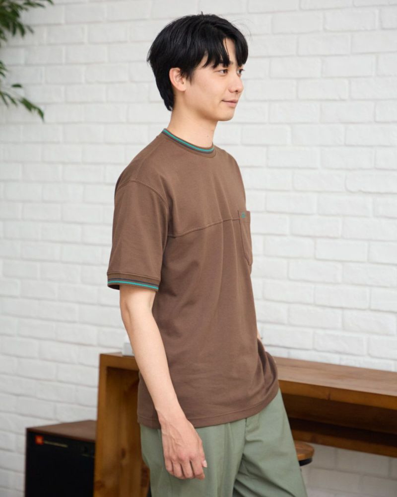 クルーネックTシャツ