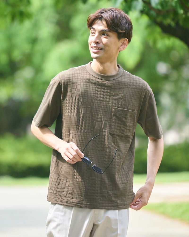 クルーネックTシャツ