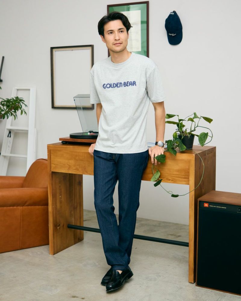 ロゴTシャツ