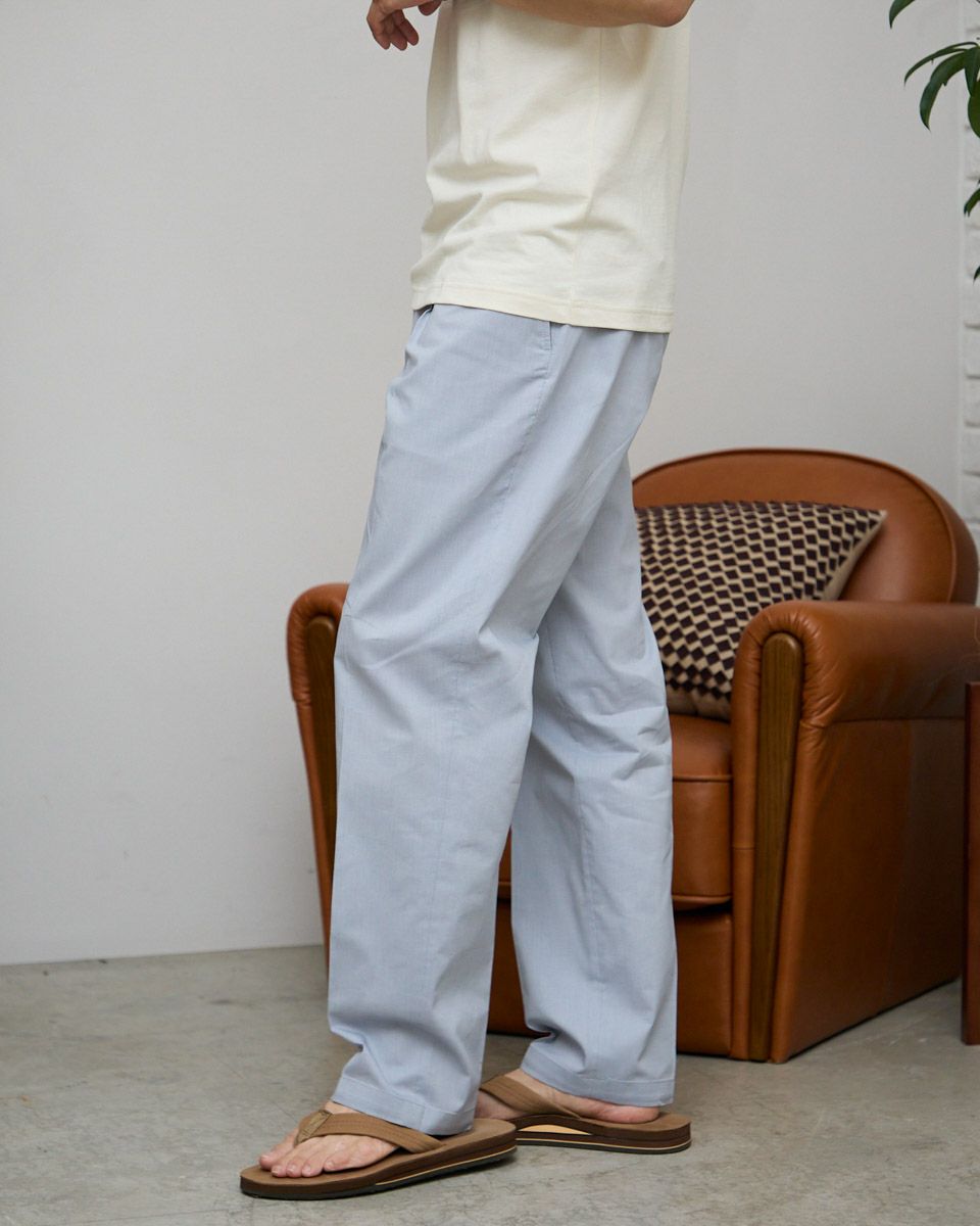 スラックス