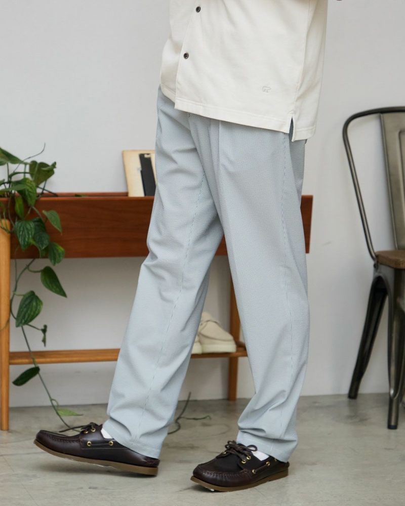 イージースラックス