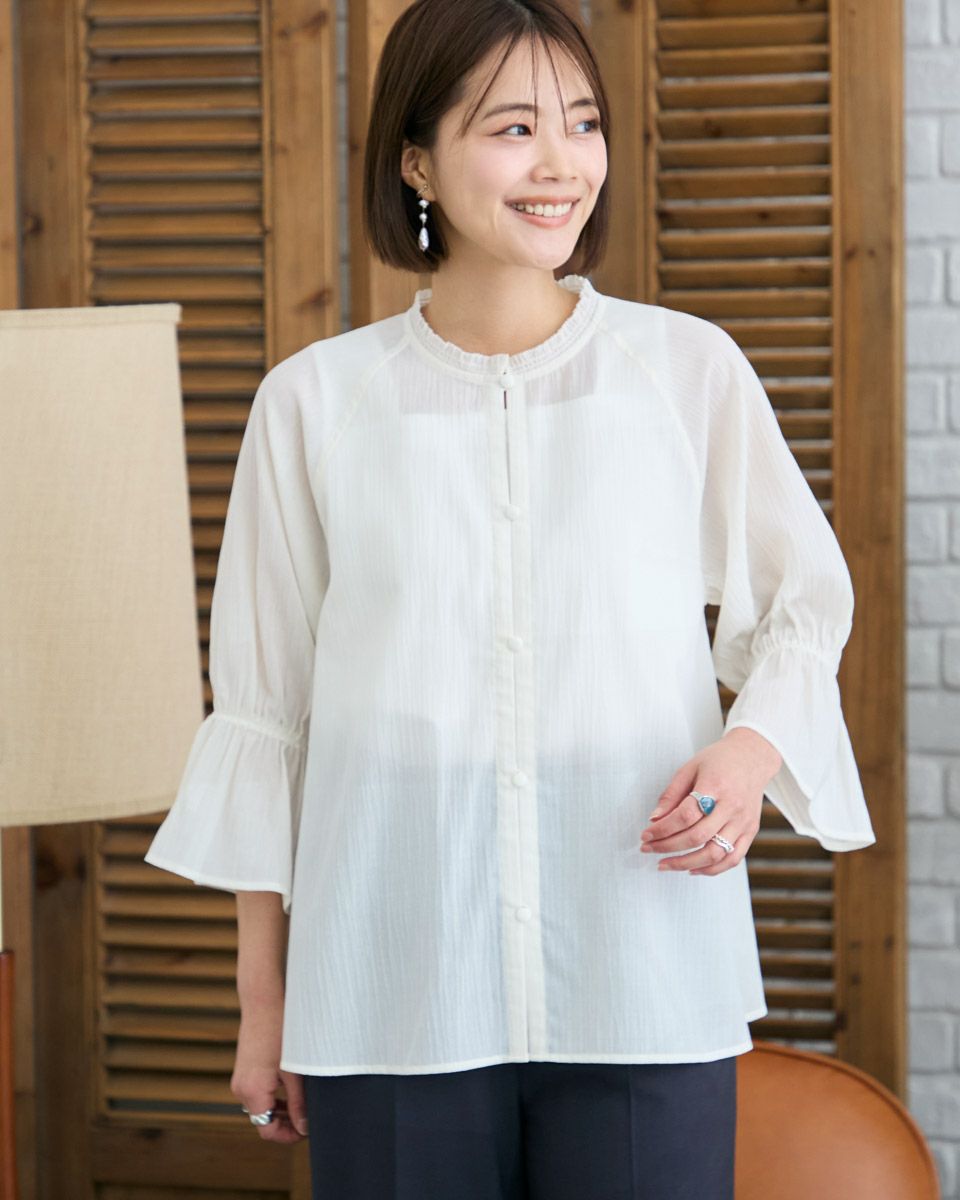 フレアブラウス