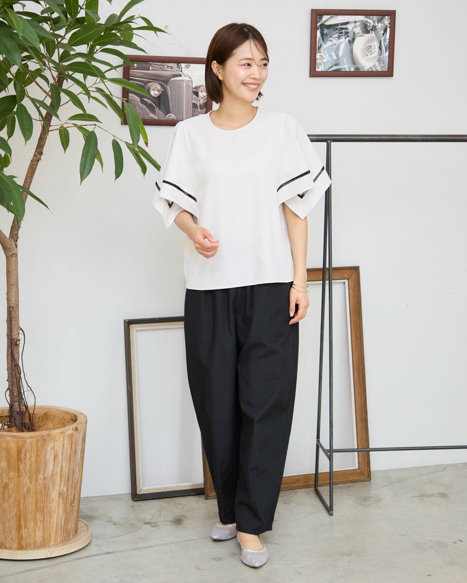 フレアスリーブブラウス