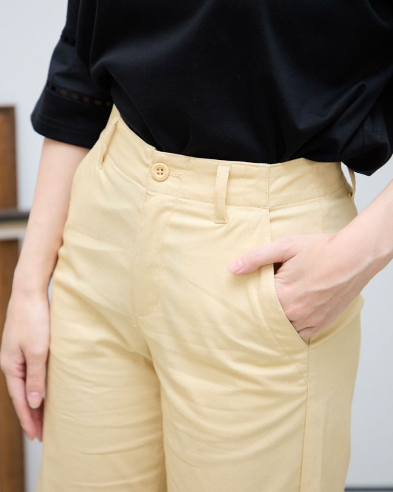 ストレートパンツ