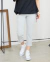 テーパードパンツ