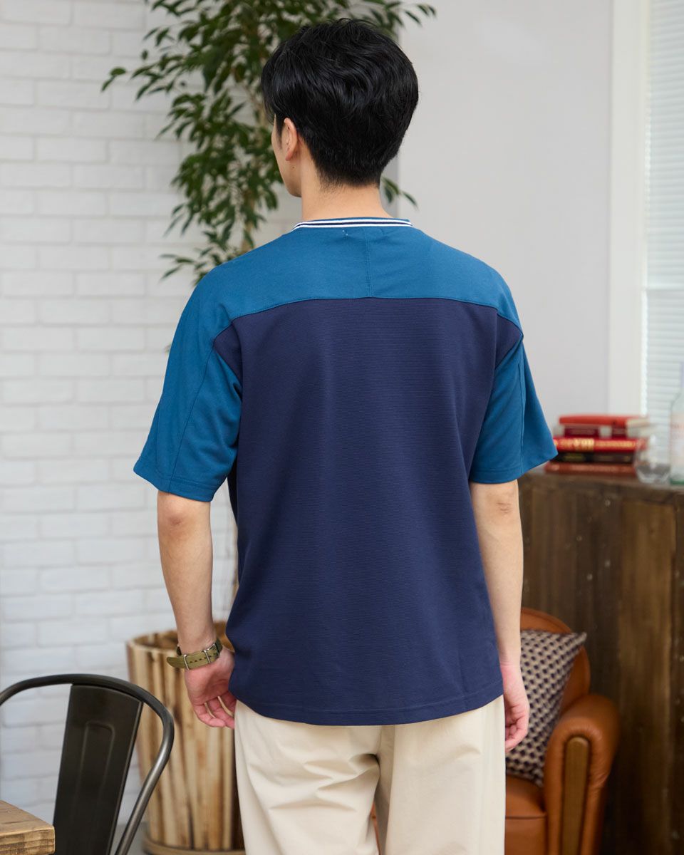 クルーネックＴシャツ