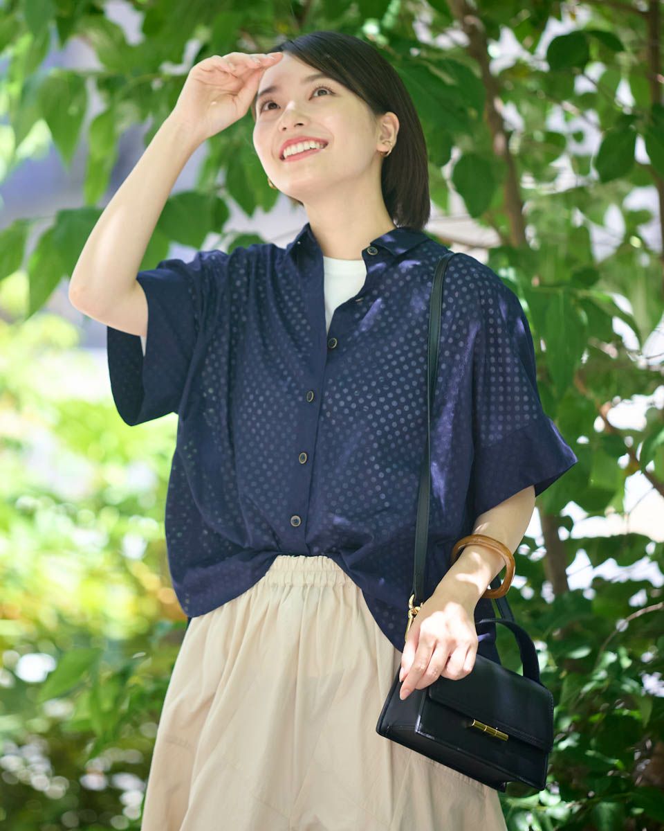 ドルマン袖ブラウス