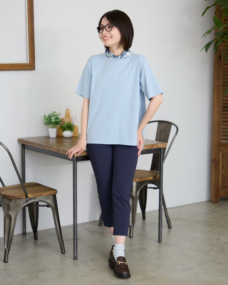 クロップドパンツ