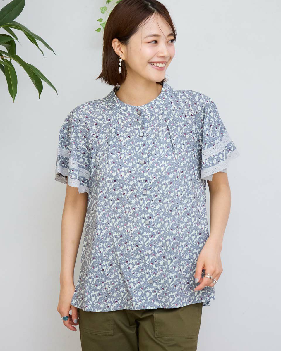 プリントブラウス