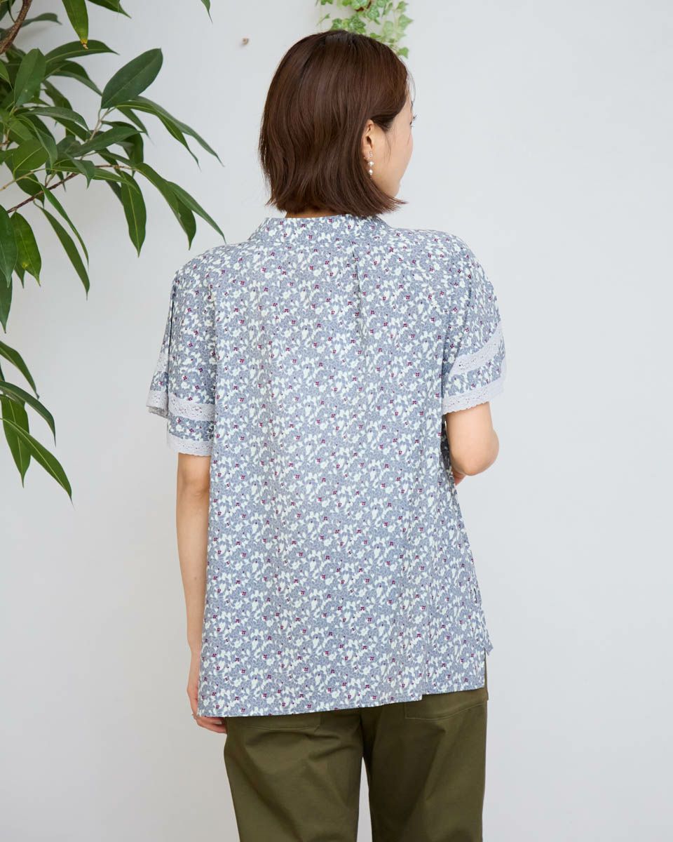 プリントブラウス