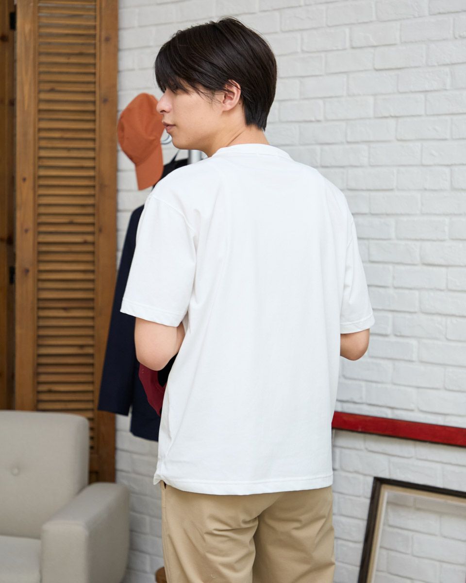 ロゴＴシャツ