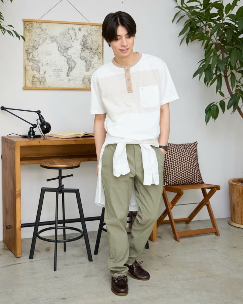 ヘンリーネックＴシャツ