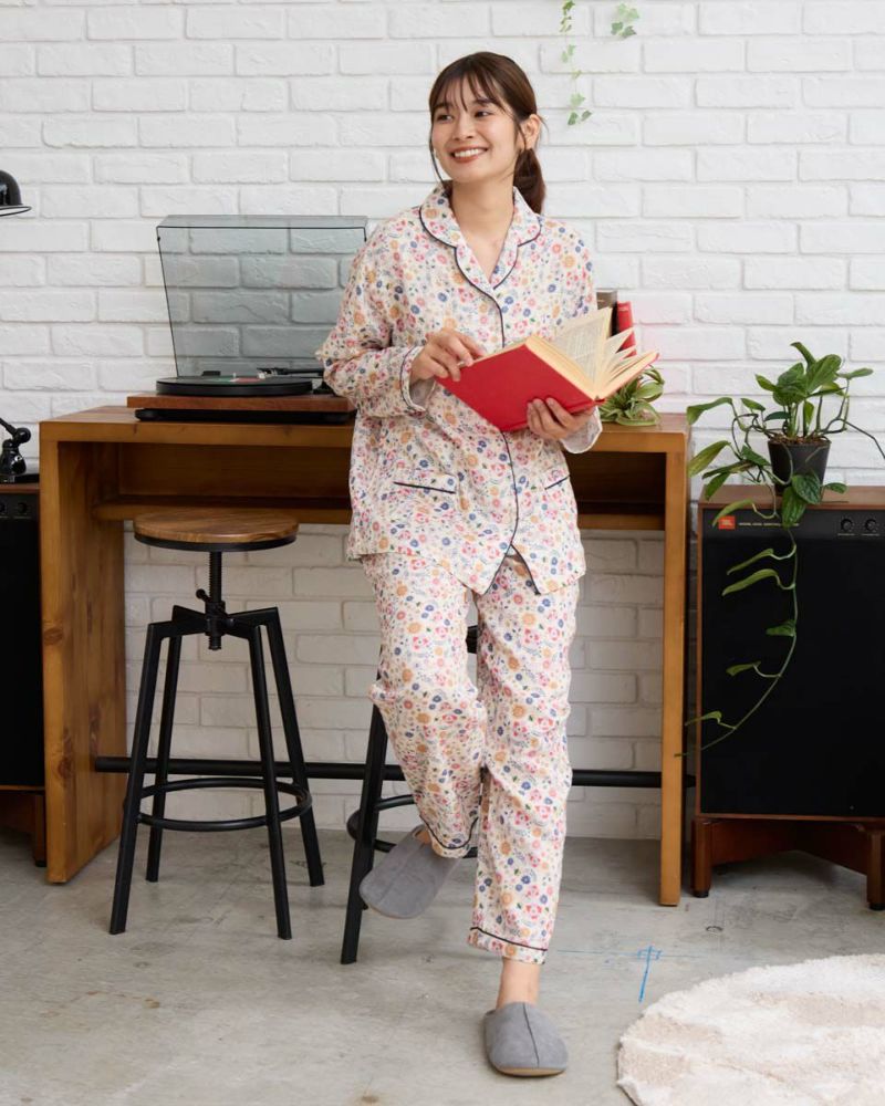 アキアカネ レース キルティング ヴィンテージ ルームウェア 花柄 アキアカネ レース キルティング ヴィンテージ ルームウェア 花柄