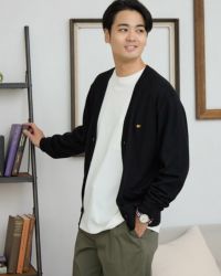 無地カーディガン