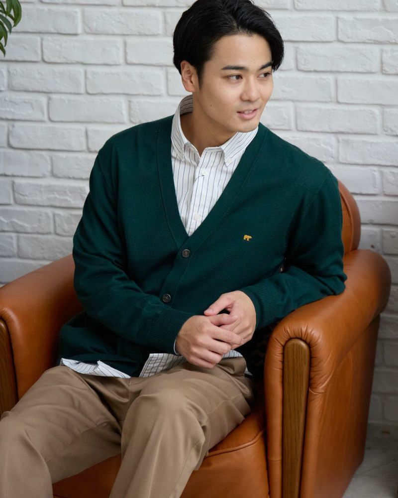 無地カーディガン