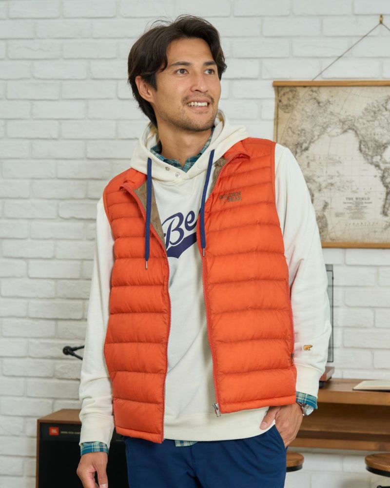 軽量ダウンベスト