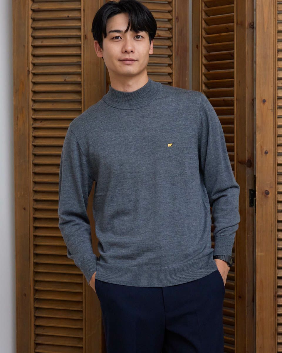 ハイネックニット