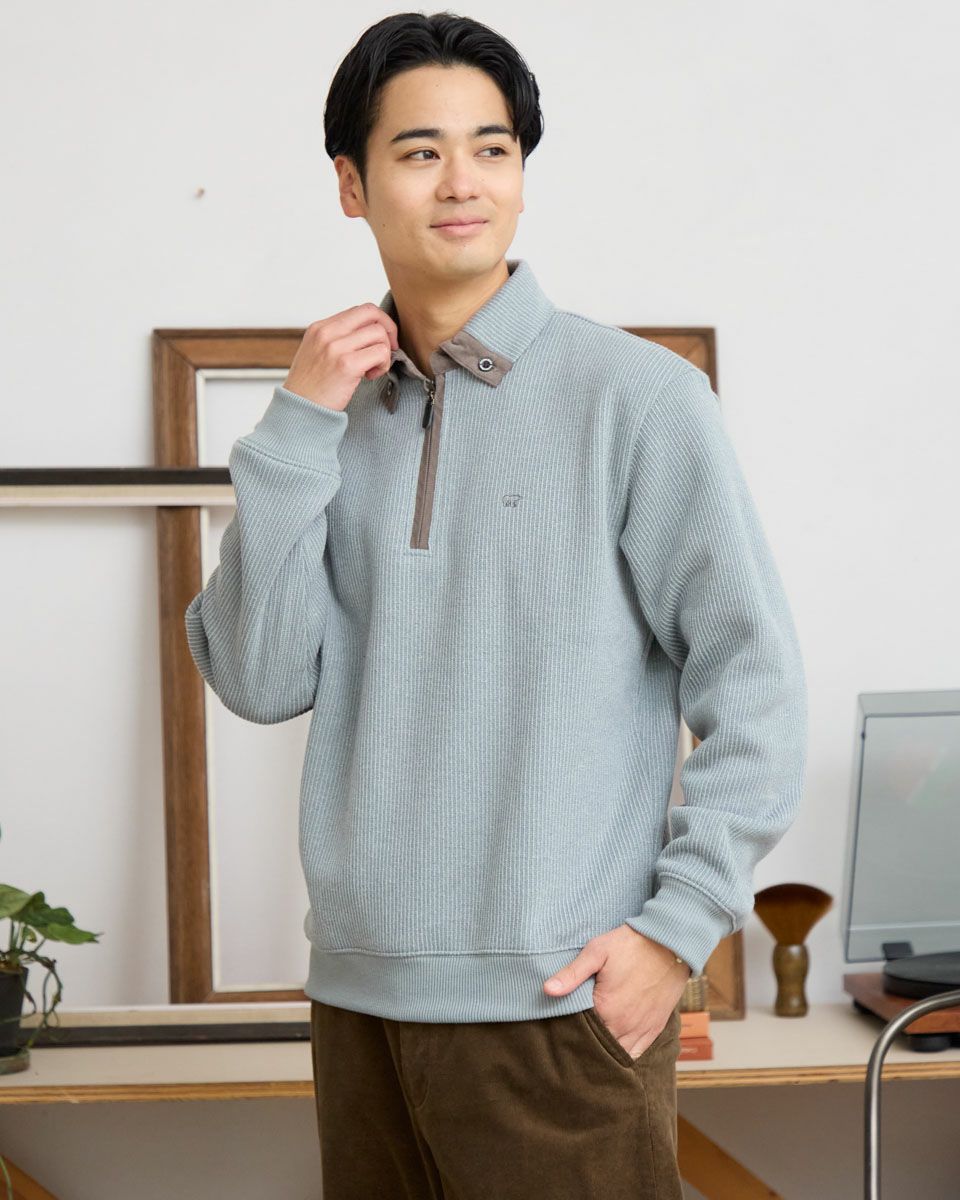 ハーフZIPスウェット