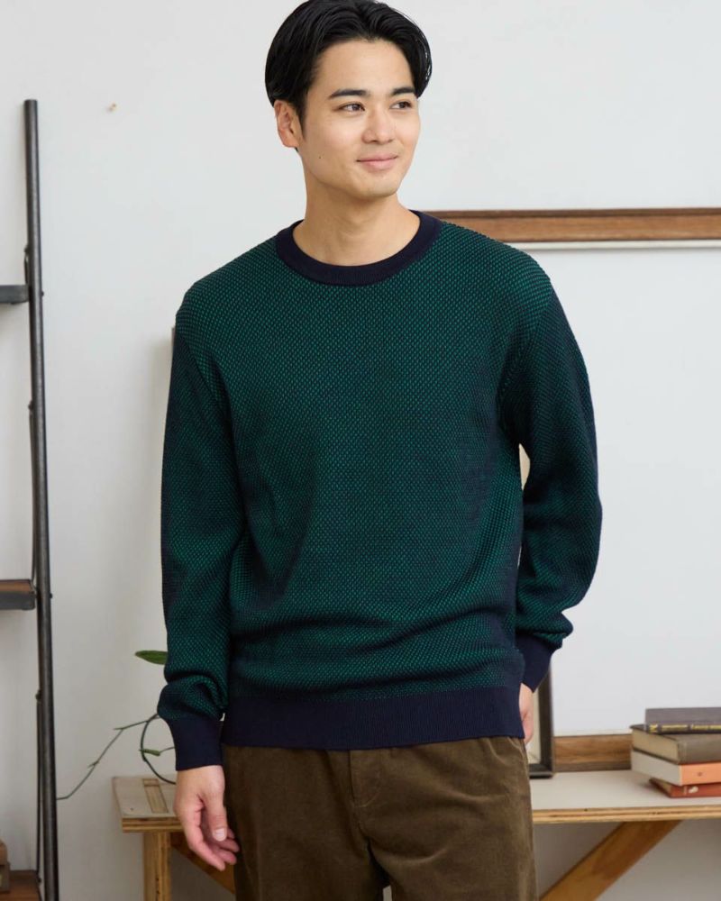 クルーネックニット