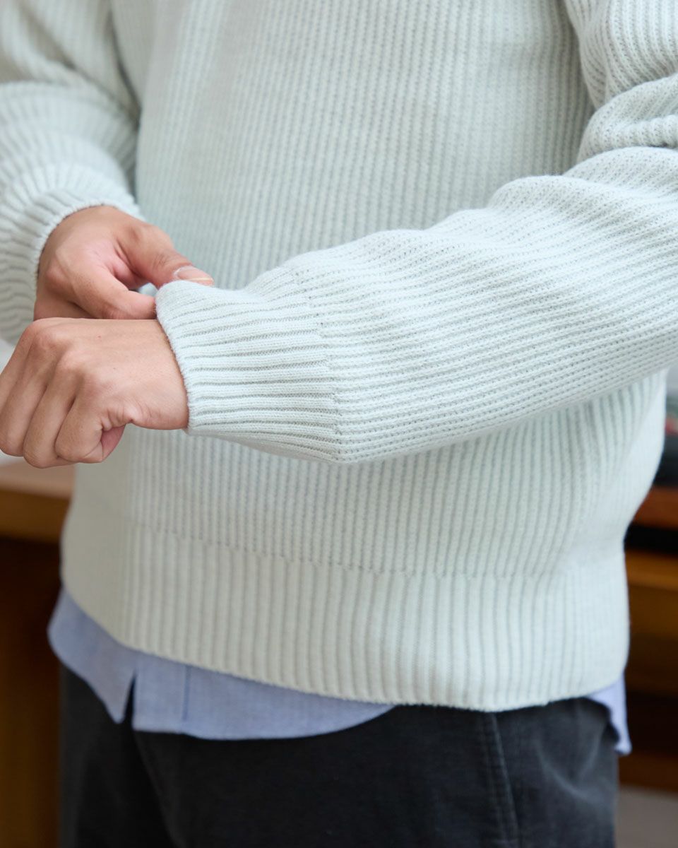 Golden BearVネックニット | ゴールデンベアストア