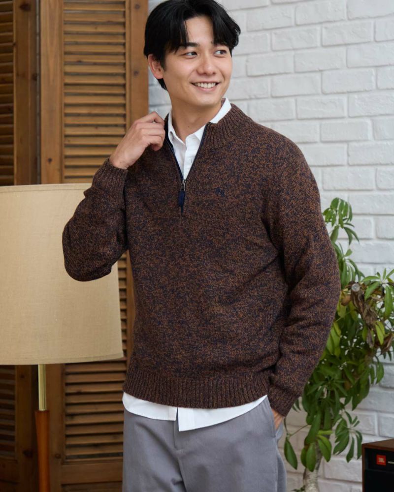 ハーフZIPニット
