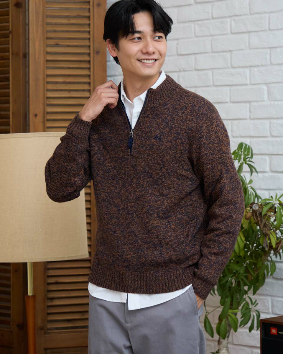 ハーフZIPニット