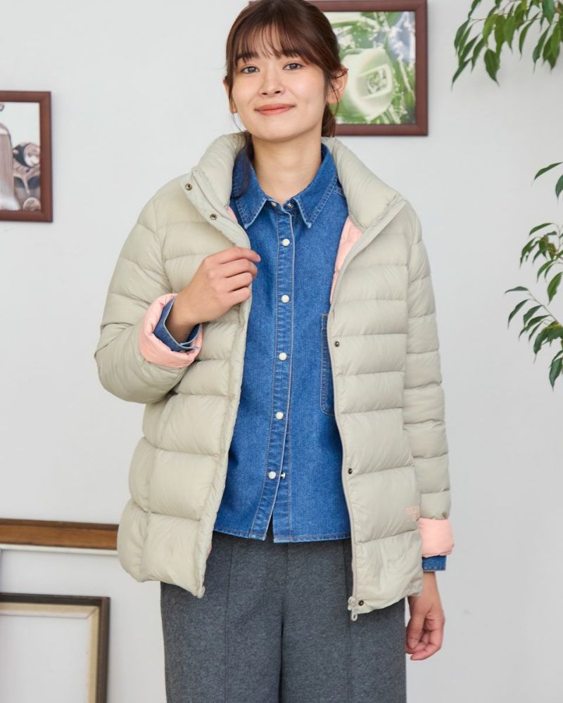 お値下げ♪ 新品タグ付 ヘルノ ベロア調ダウンジャケット 38 ベージュ お値下げ♪ 新品タグ付 ヘルノ ベロア調ダウンジャケット 38 ベージュ